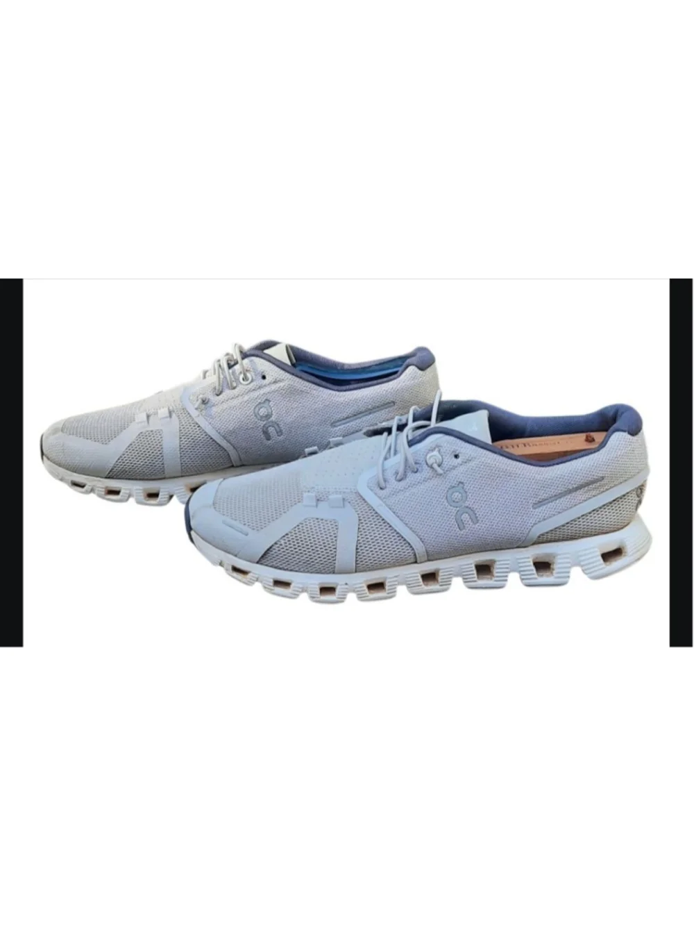 On Running Cloud 5 sneakers heather fossil grey. Mens size 9